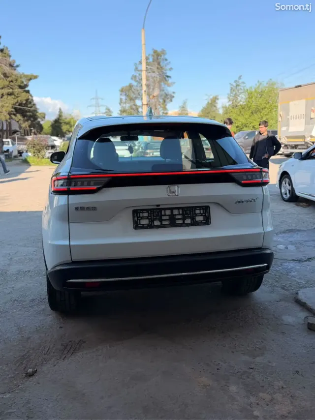 BYD E2 2022 · 6.5 AT