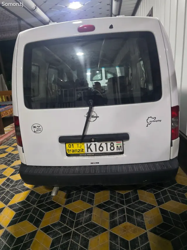 Opel Combo 2006 · 1.6 MT