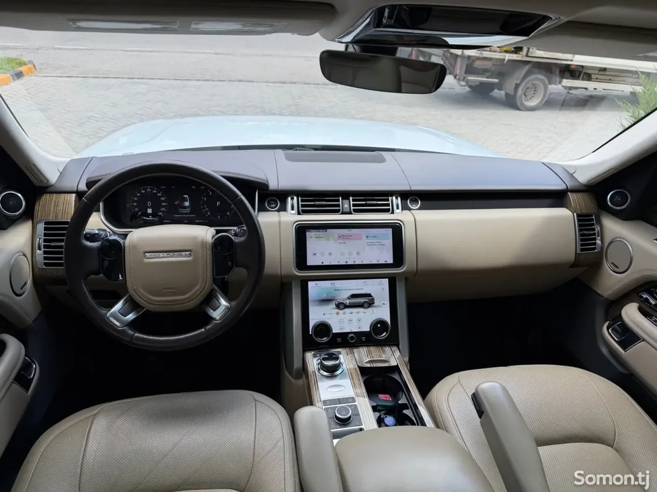 Land Rover Vogue 2019 · 3.0 AT