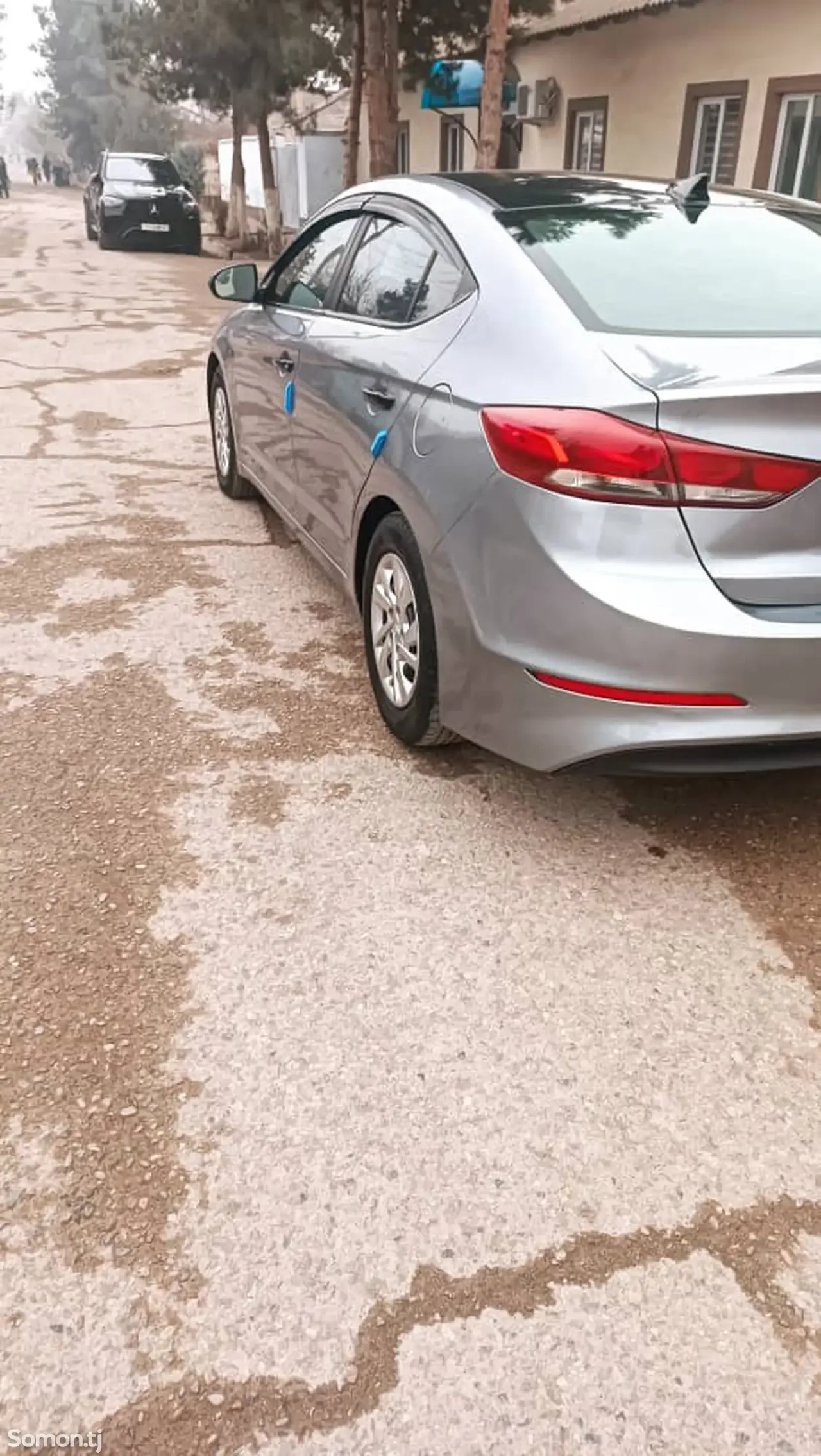 Hyundai Elantra 2017 · 2.0 AT