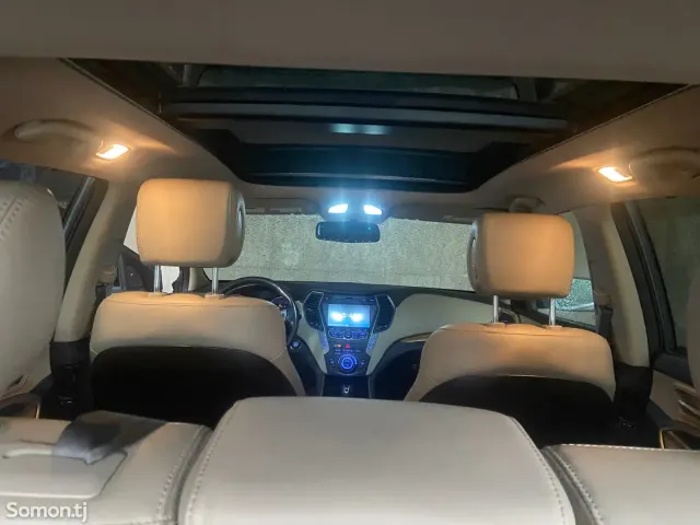 Hyundai Santa Fe 2015 · 2.0 AT