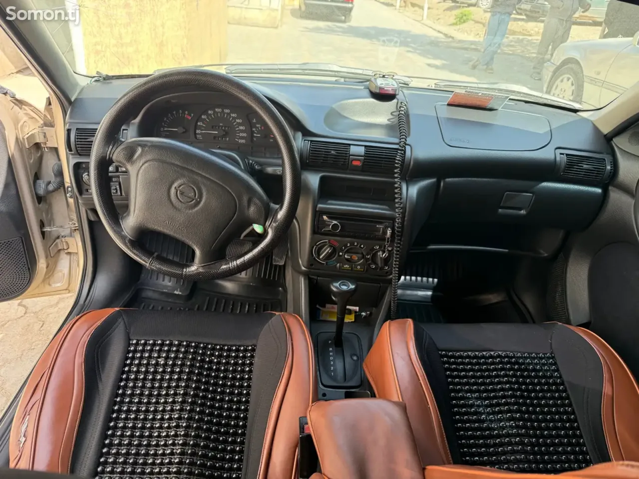 Opel Astra F 1998 · 1.6 AT