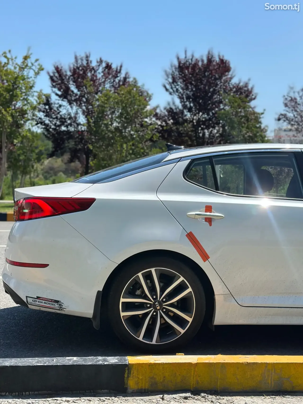 Kia K5 2014 · 2.0 AT
