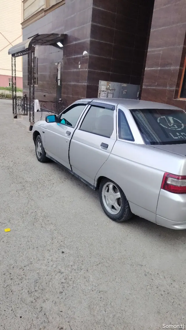 Lada (ВАЗ) 2110 2004 · MT