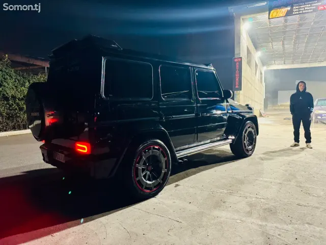 Mercedes-Benz G class 2002 · 5.5 AT