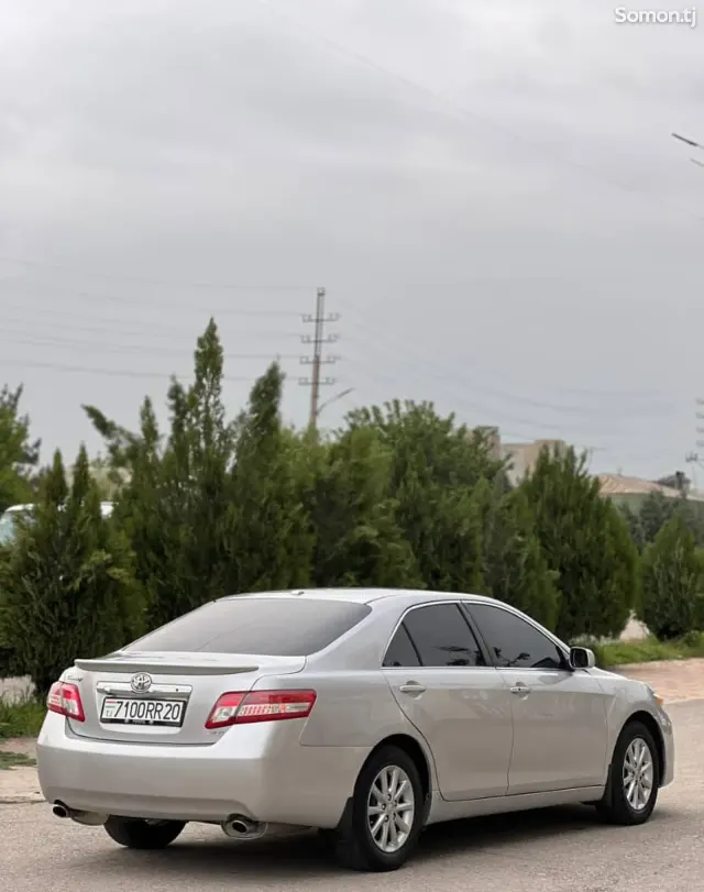 Toyota Camry 2011 · 3.5 AT