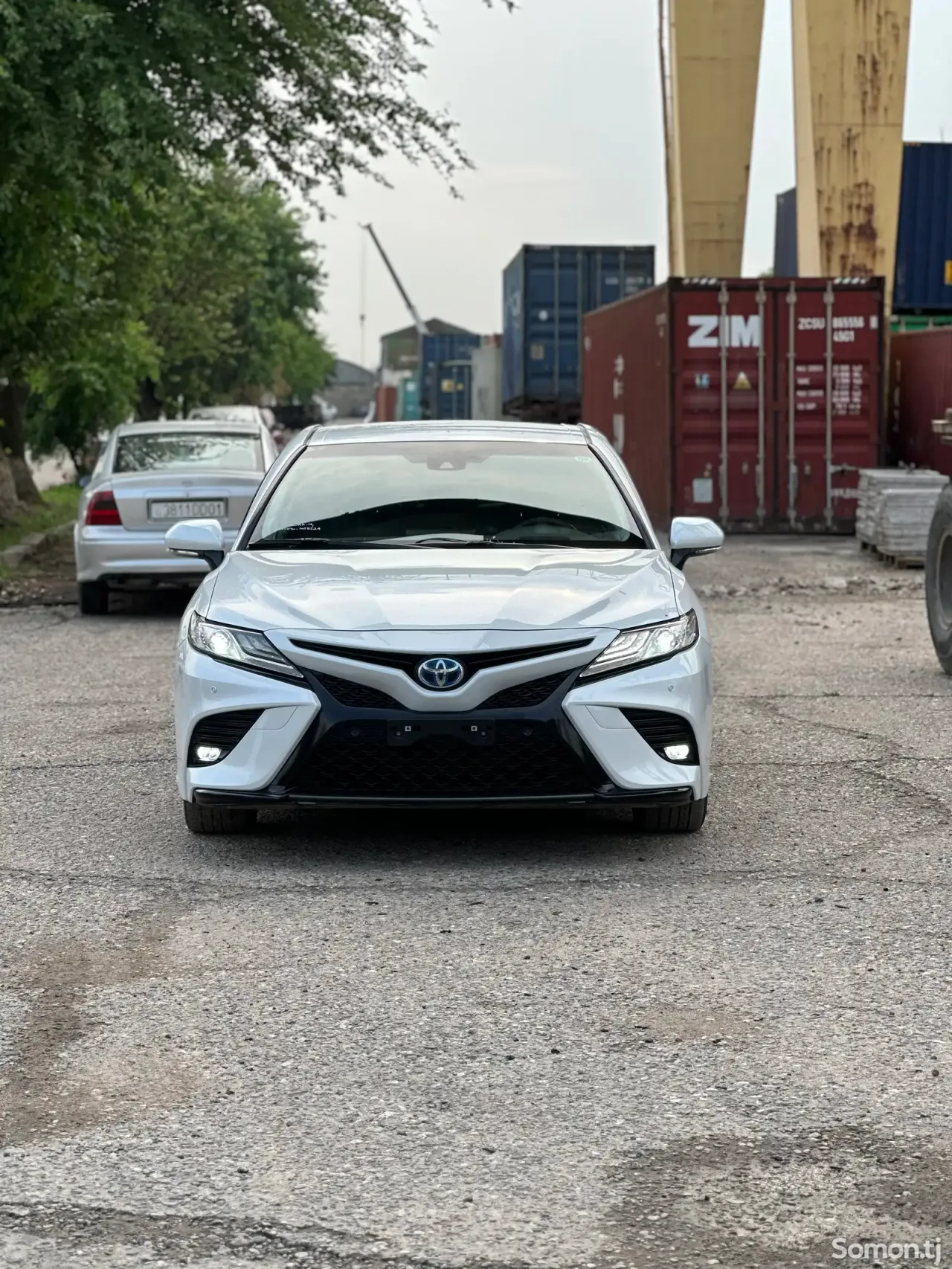 Toyota Camry 2021 · 2.5 AT