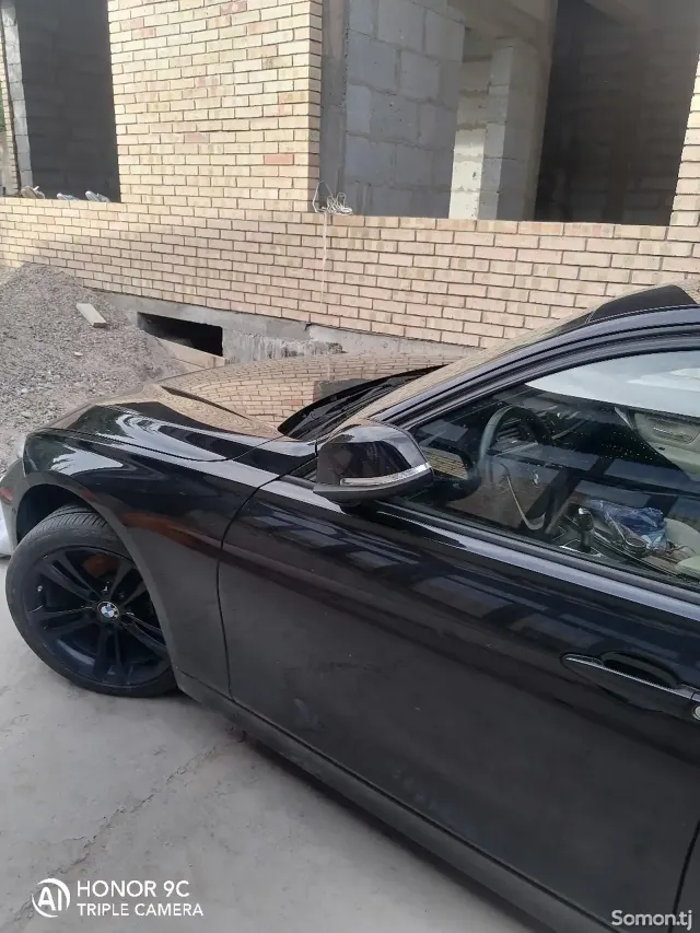 BMW 3 series 2015 · 2.2 AT