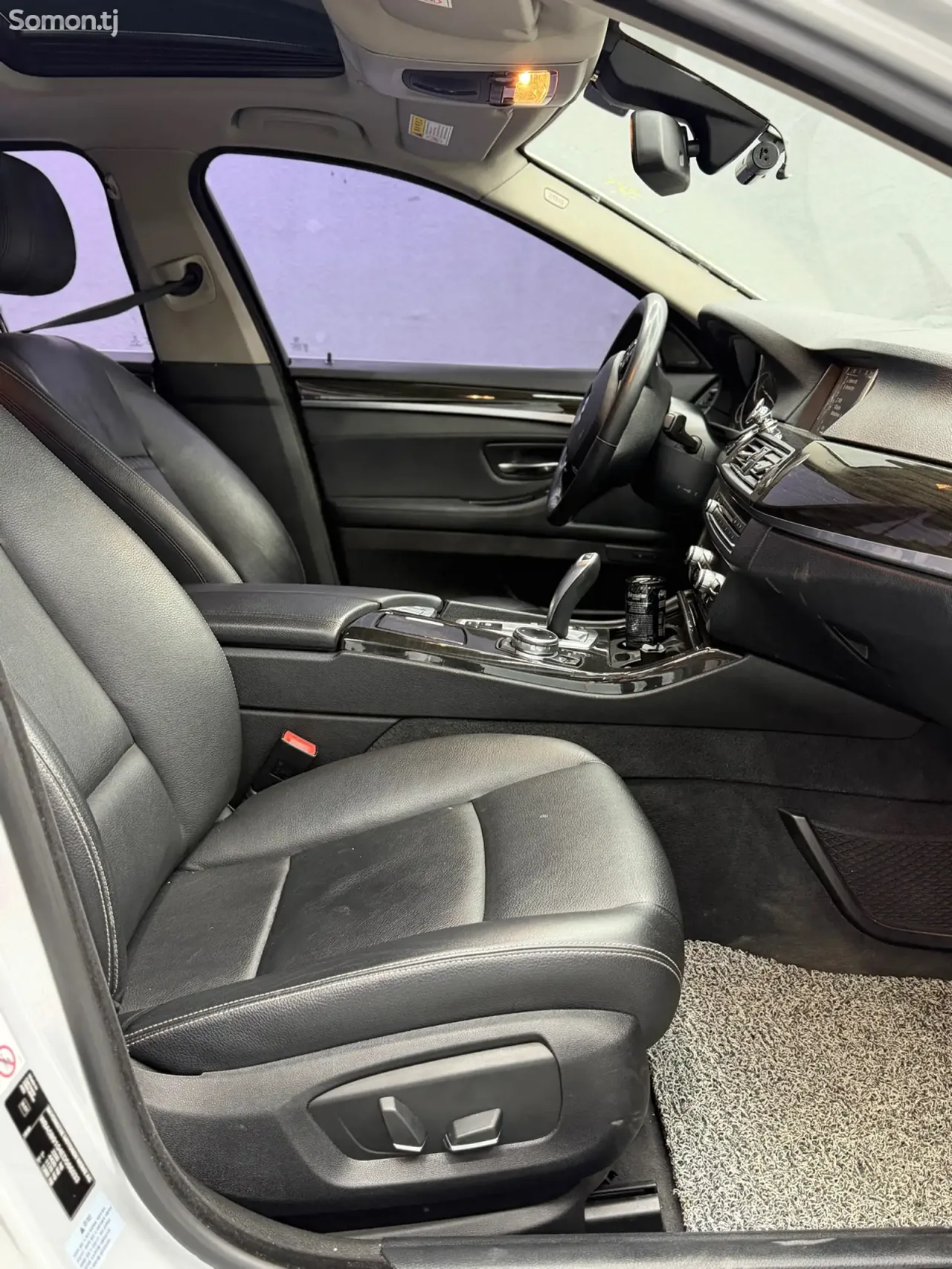 BMW 5 series 2014 · 2.0 AT