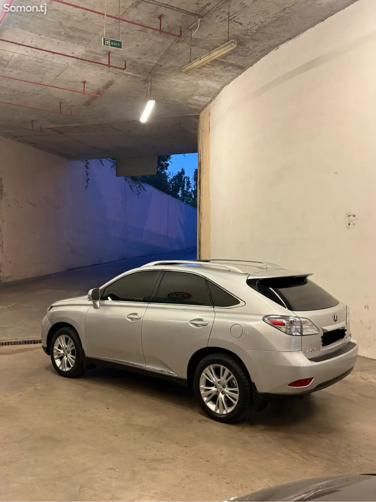 Lexus RX series 2010 · 4.5 AT