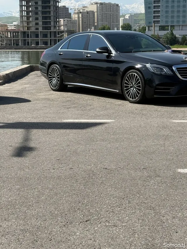 Mercedes-Benz S class 2014 · 4.7 AT