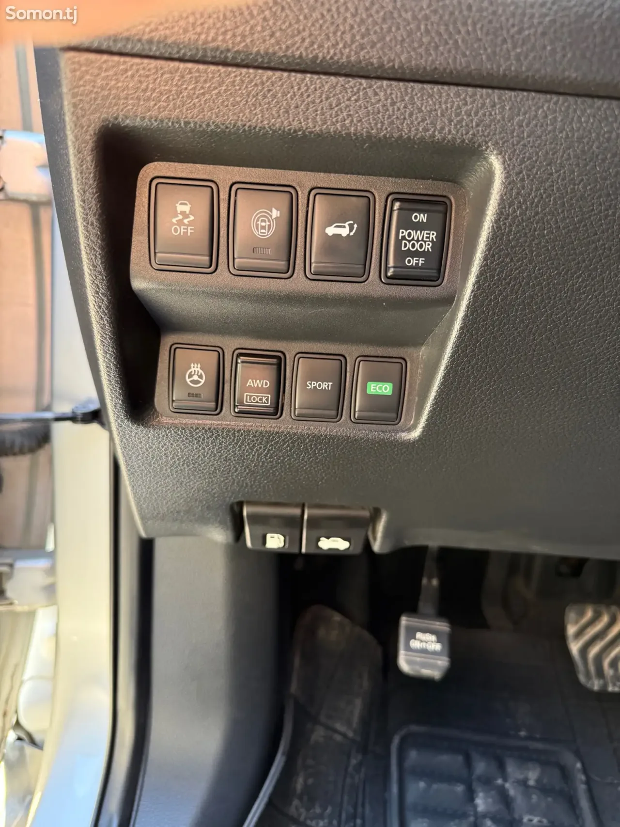 Nissan Rogue 2017 · 2.5 AT