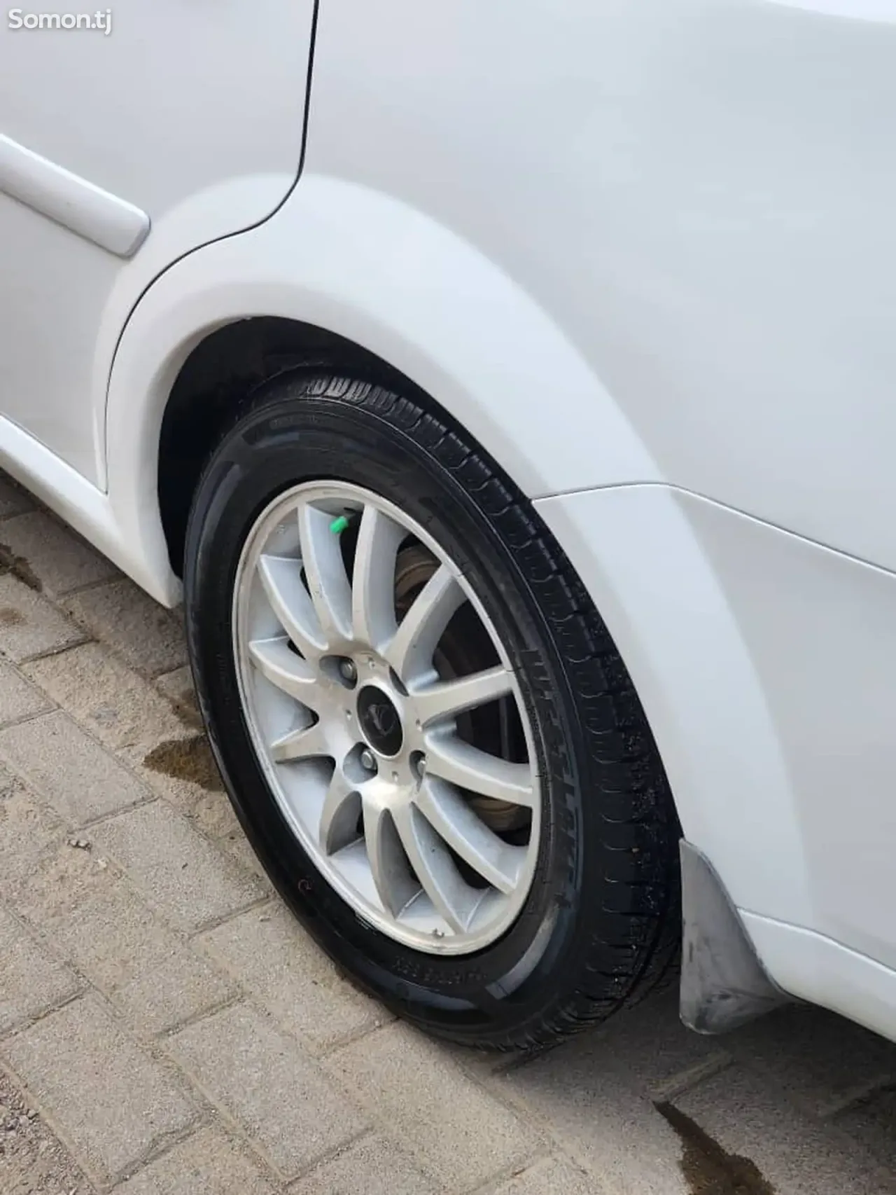 Daewoo Lacetti 2004 · 1.6 AT