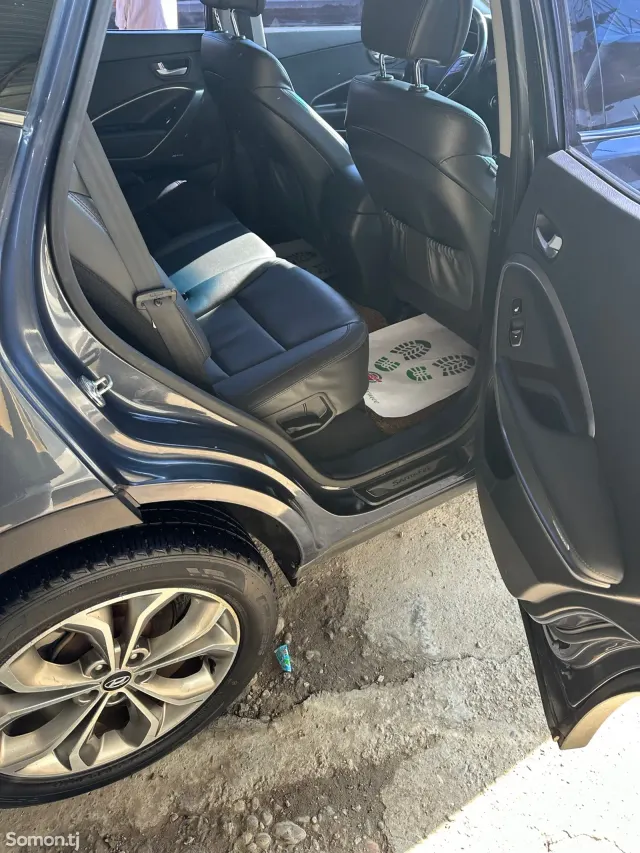 Hyundai Santa Fe 2014 · 2.0 AT