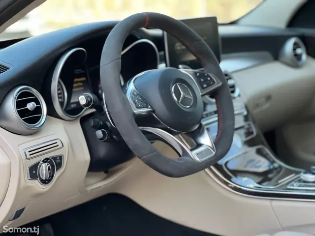 Mercedes-Benz C class 2016 · 3.0 AT
