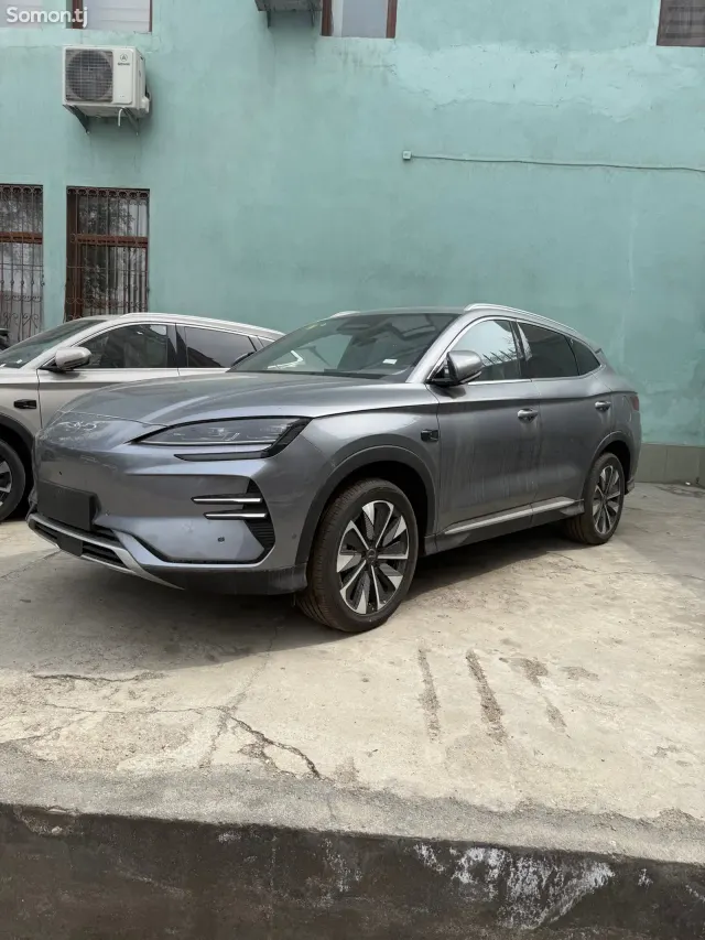 BYD Song Plus 2025 · AT