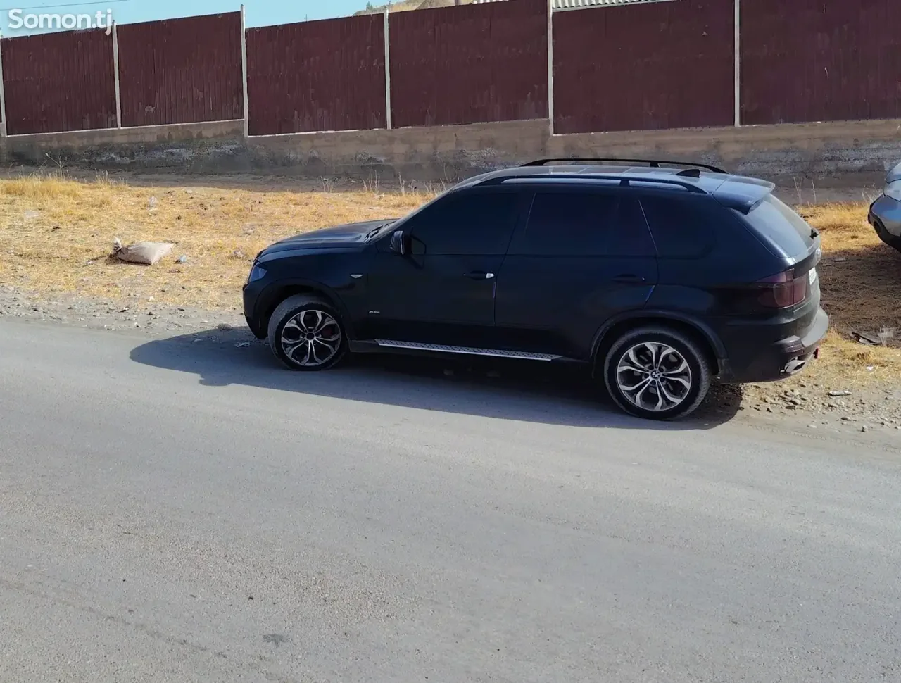BMW X5 2011 · 4.4 AT