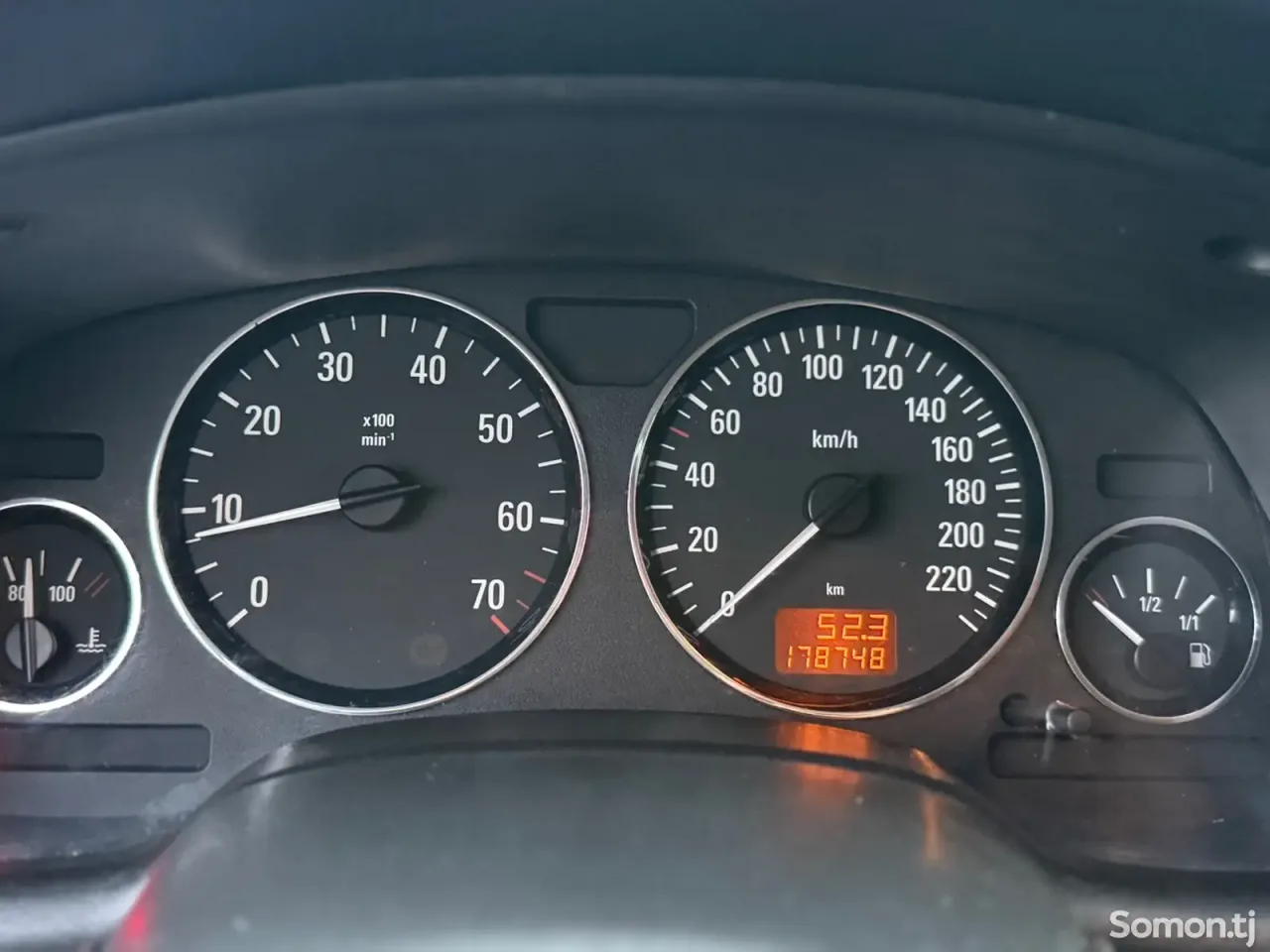 Opel Astra G 2001 · 1.6 MT