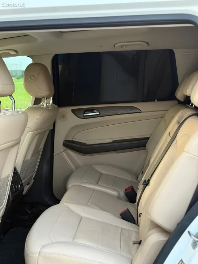 Mercedes-Benz GLS 2018 · 3.5 AT