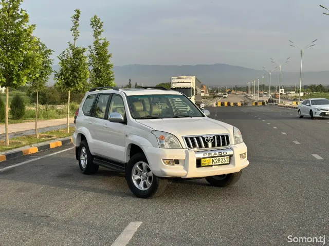 Toyota Land Cruiser 2006 · 4.0 AT