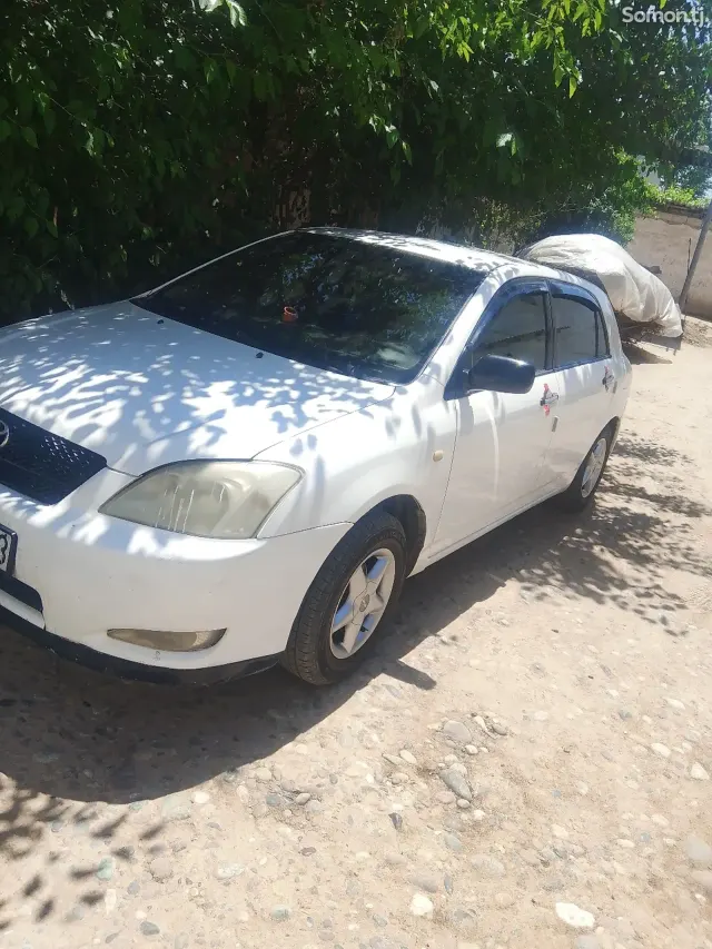Toyota Corolla 2002 · 1.6 MT