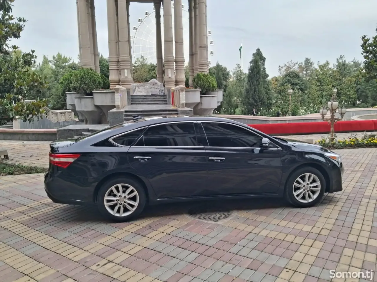 Toyota Avalon 2014 · 3.5 AT
