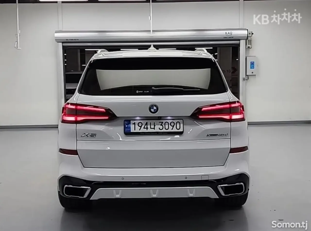 BMW X5 2021 · 3.0 AT