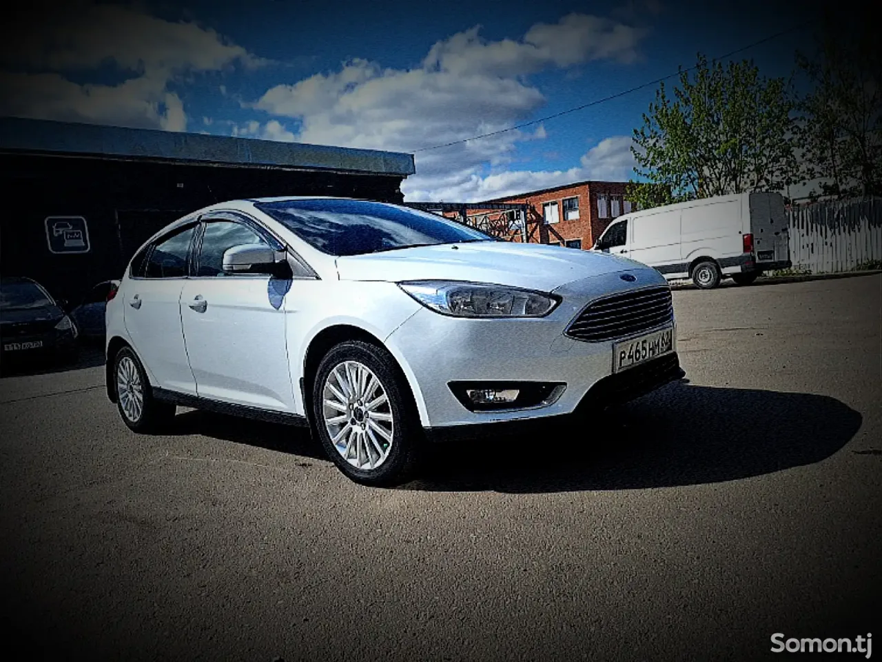 Ford Focus 2016 · 1.6 MT