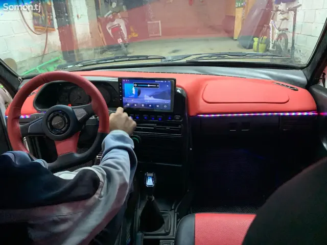 Lada (ВАЗ) 2114 2005 · 1.6 MT
