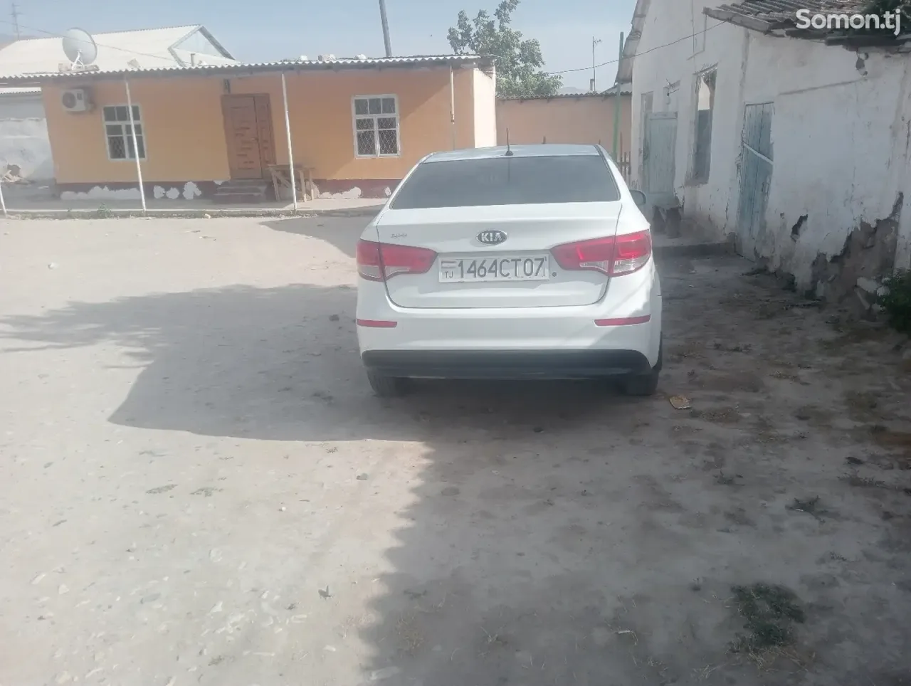 Kia Rio 2016 · 1.6 MT