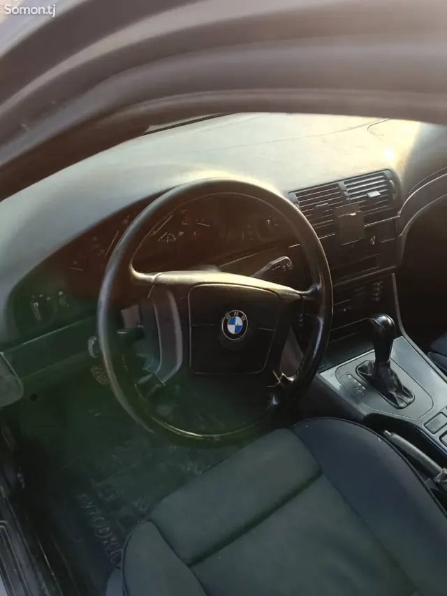 BMW 5 series 1998 · 2.5 AT