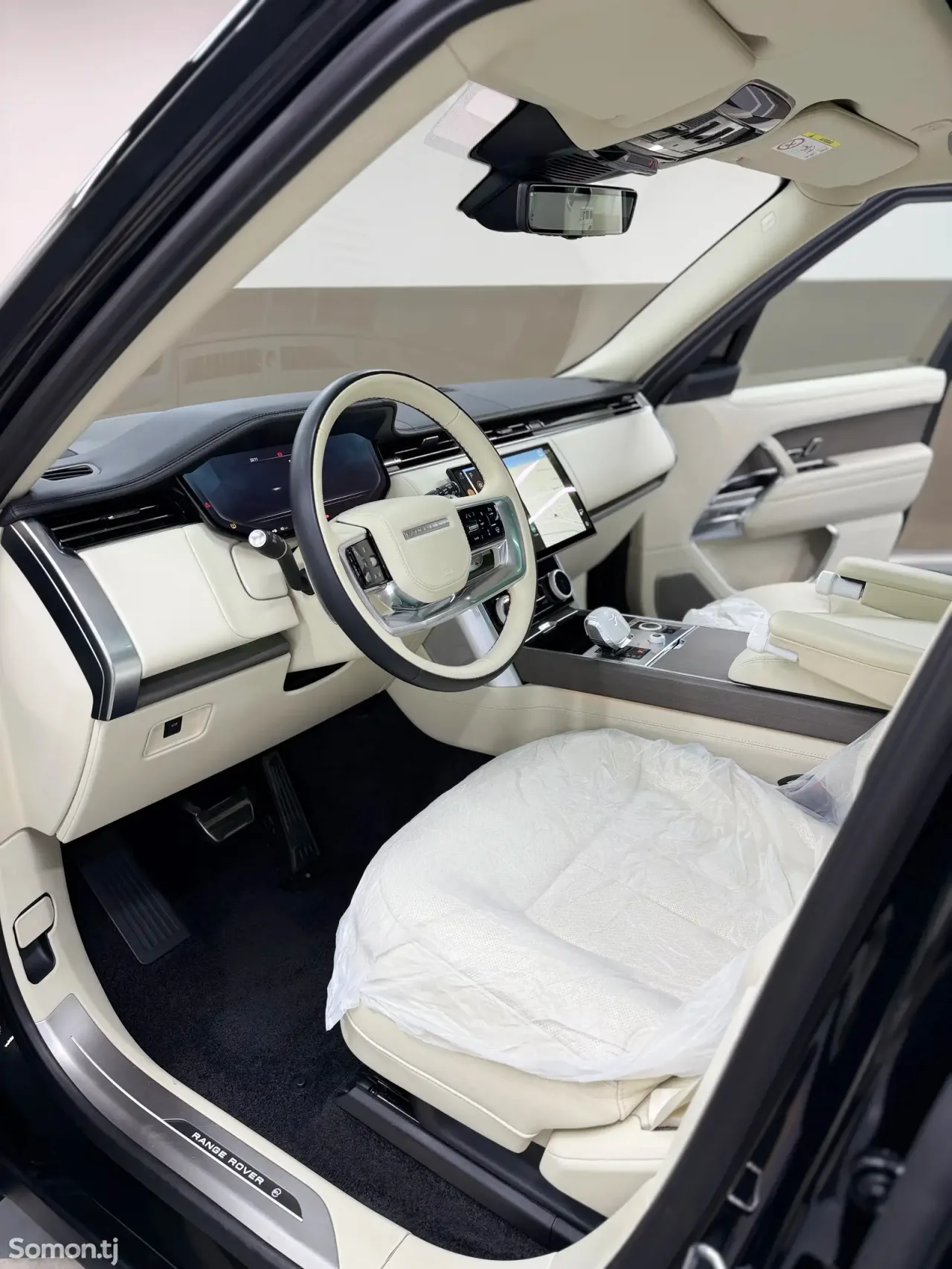 Land Rover Vogue 2024 · 4.4 AT