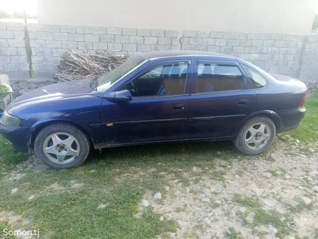 Opel Vectra B 1997 · 1.8 MT