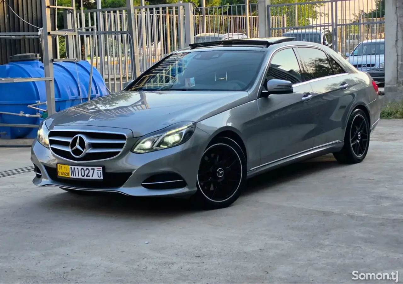Mercedes-Benz E class 2014 · 3.0 AT