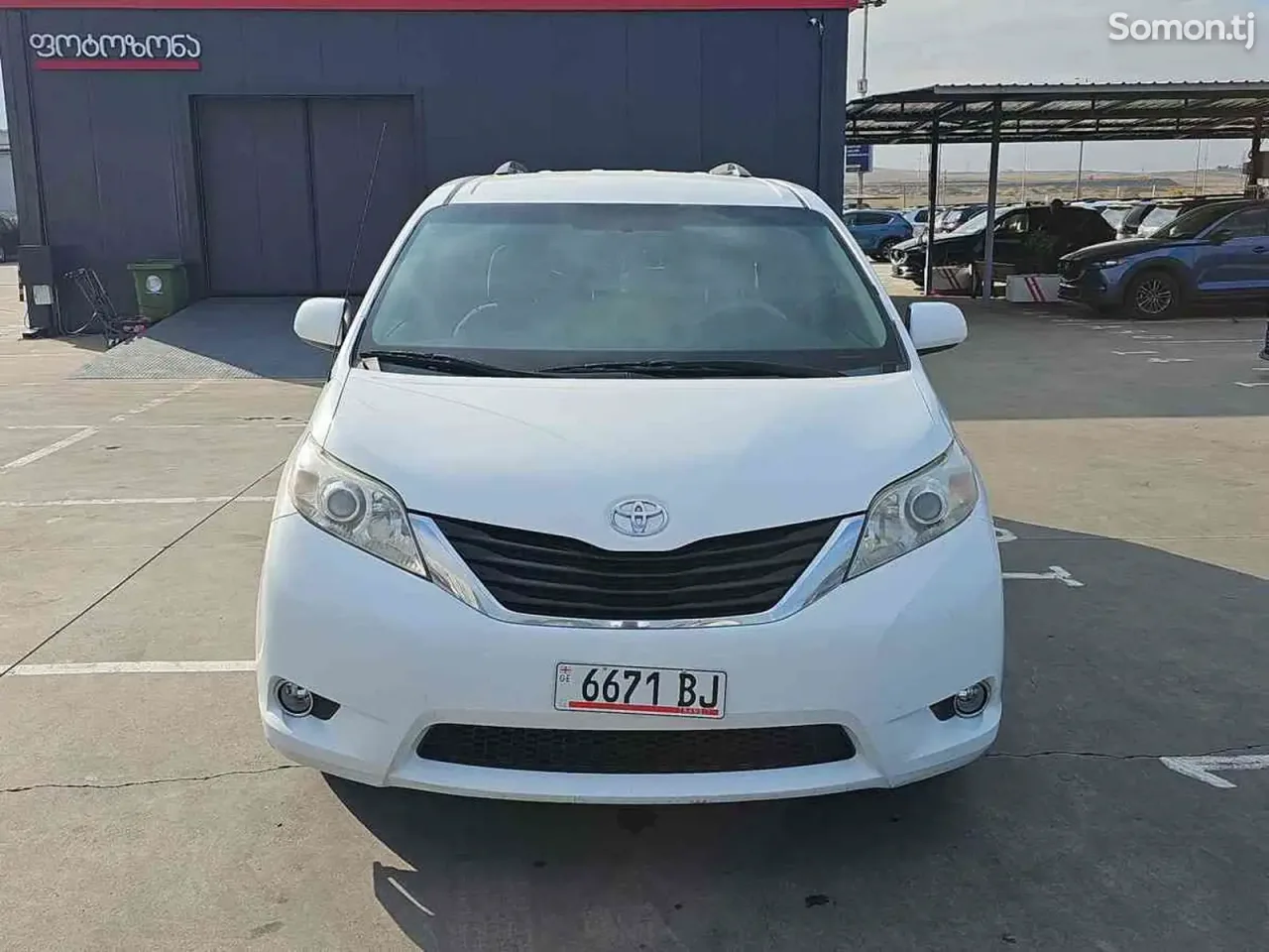 Toyota Sienna 2014 · 3.5 AT