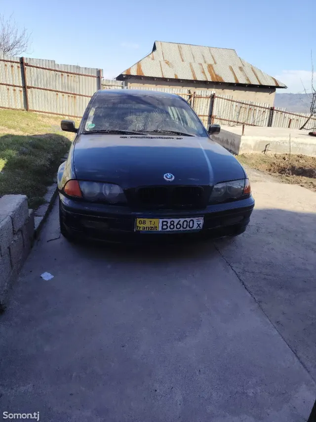 BMW 3 series 2000 · 1.8 MT