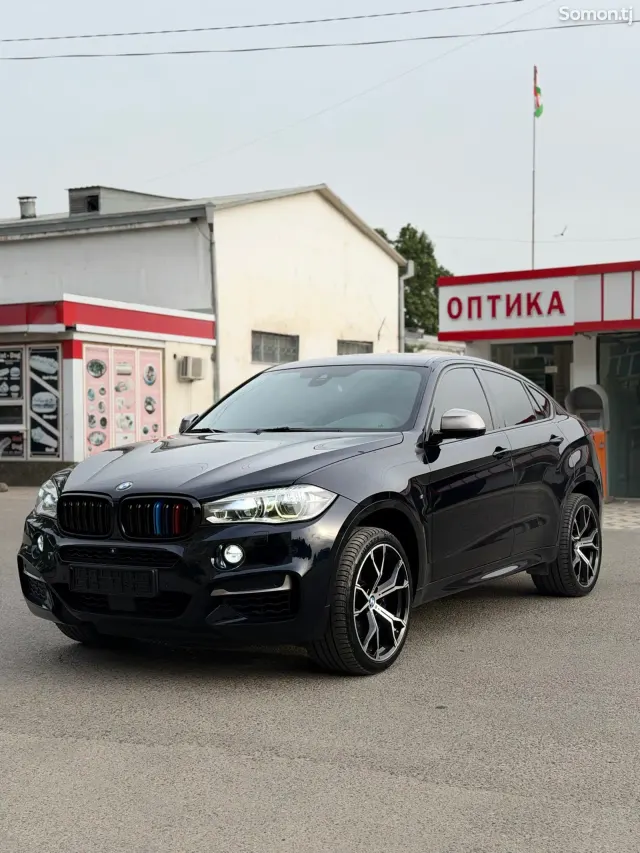 BMW X6 2017 · 5.0 AT