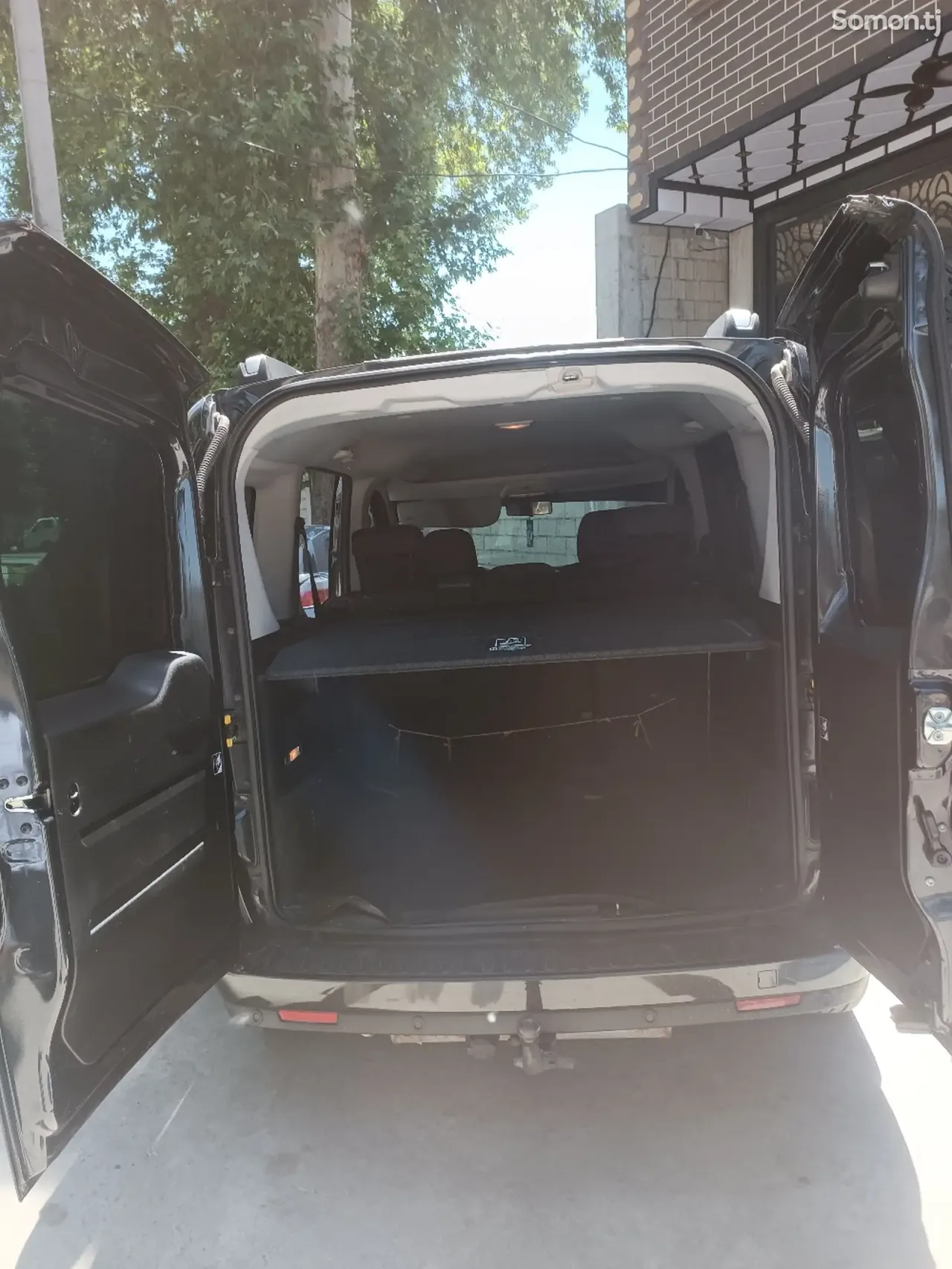 Opel Combo 2014 · 1.6 MT