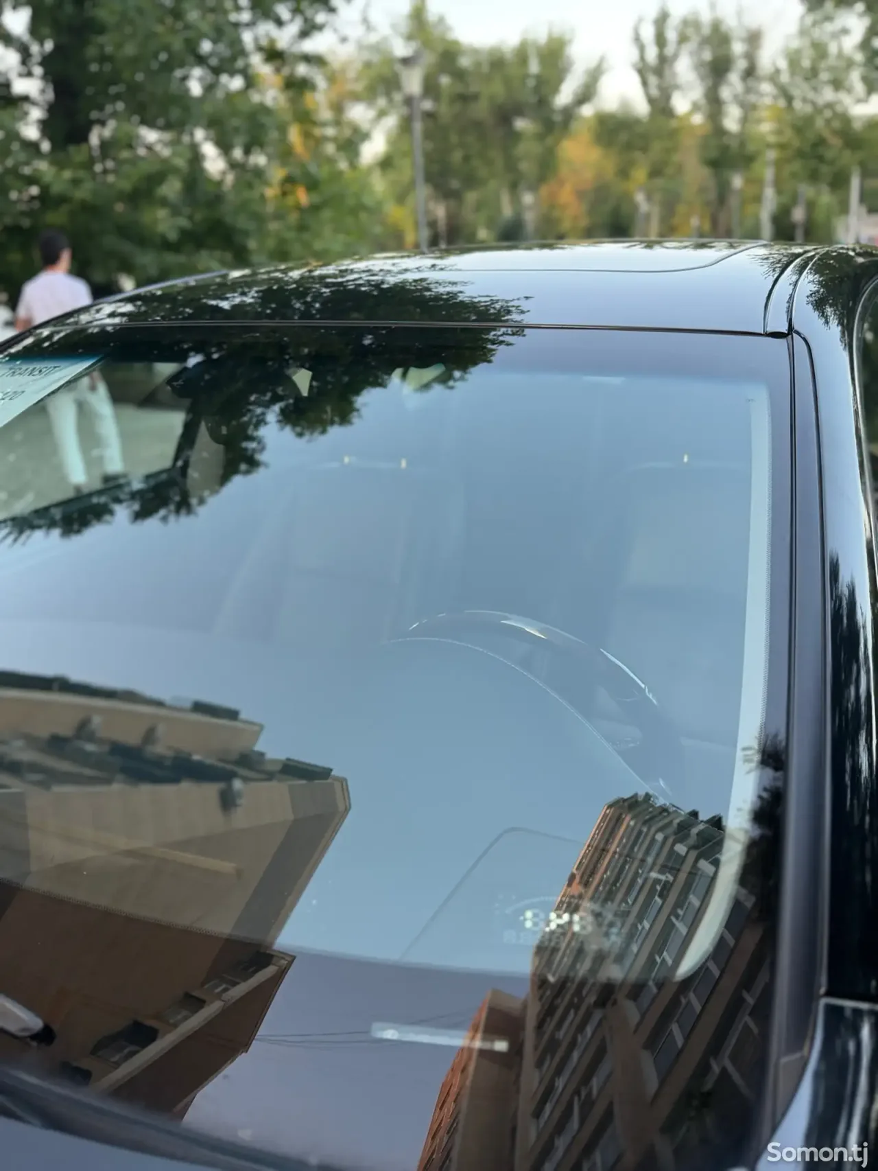Lexus ES series 2017 · 2.5 AT
