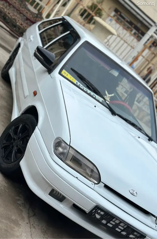 Lada (ВАЗ) 2114 2004 · 1.6 MT