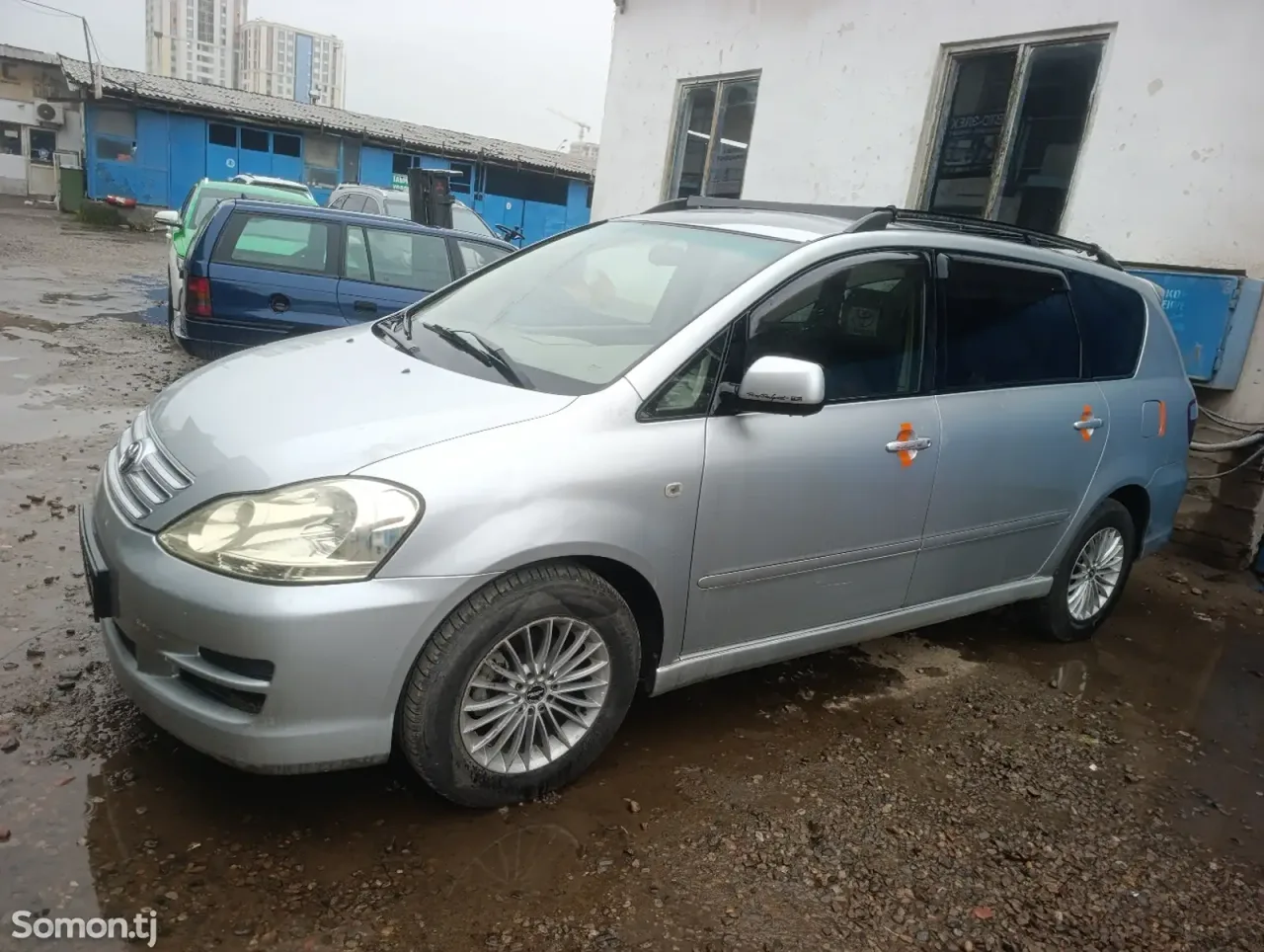 Toyota Ipsum 2009 · 2.4 AT