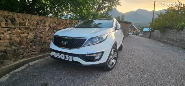 Kia Sportage 2015 · 2.0 AT