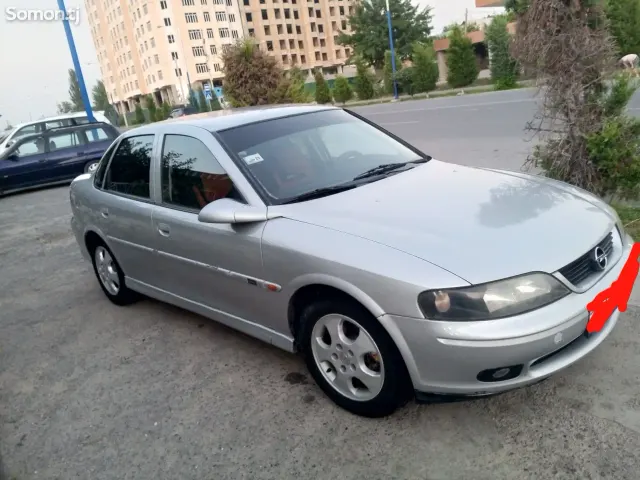 Opel Vectra B 1995 · 1.6 MT