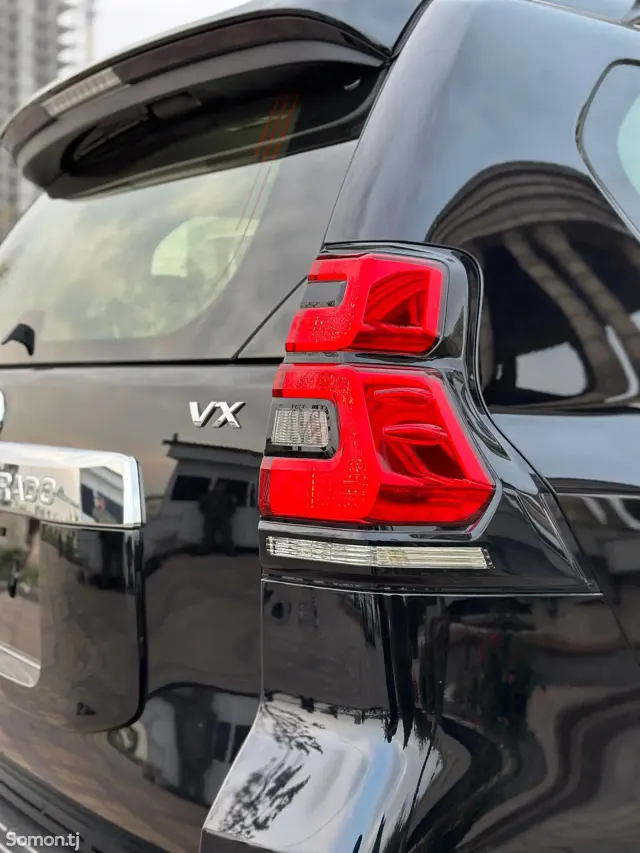 Toyota Land Cruiser Prado 2024 · 4.0 AT