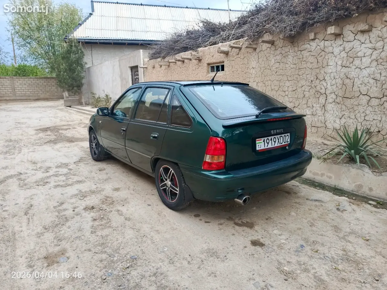 Daewoo Nexia 1995 · 1.6 MT