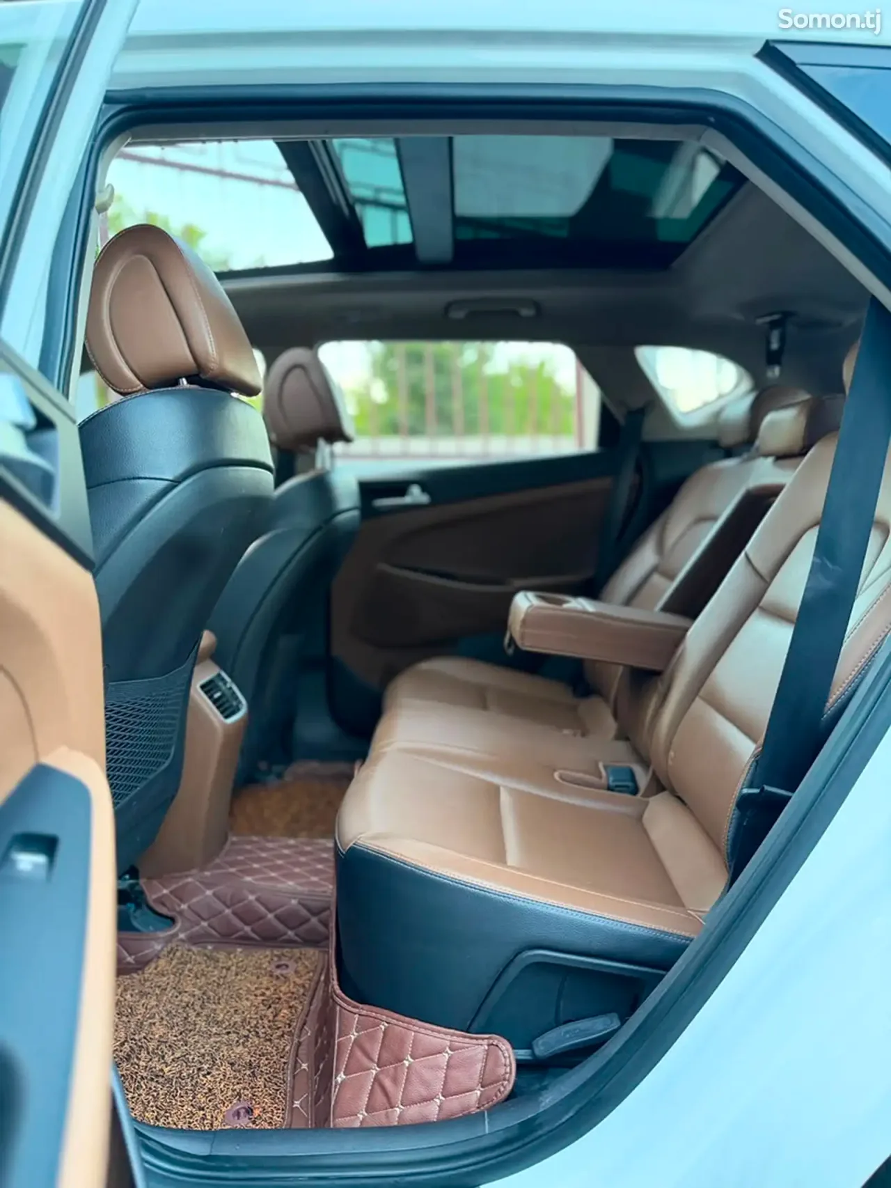 Hyundai Tucson 2016 · 2.0 AT