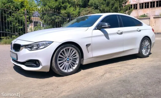 BMW 4 series 2016 · 2.0 AT
