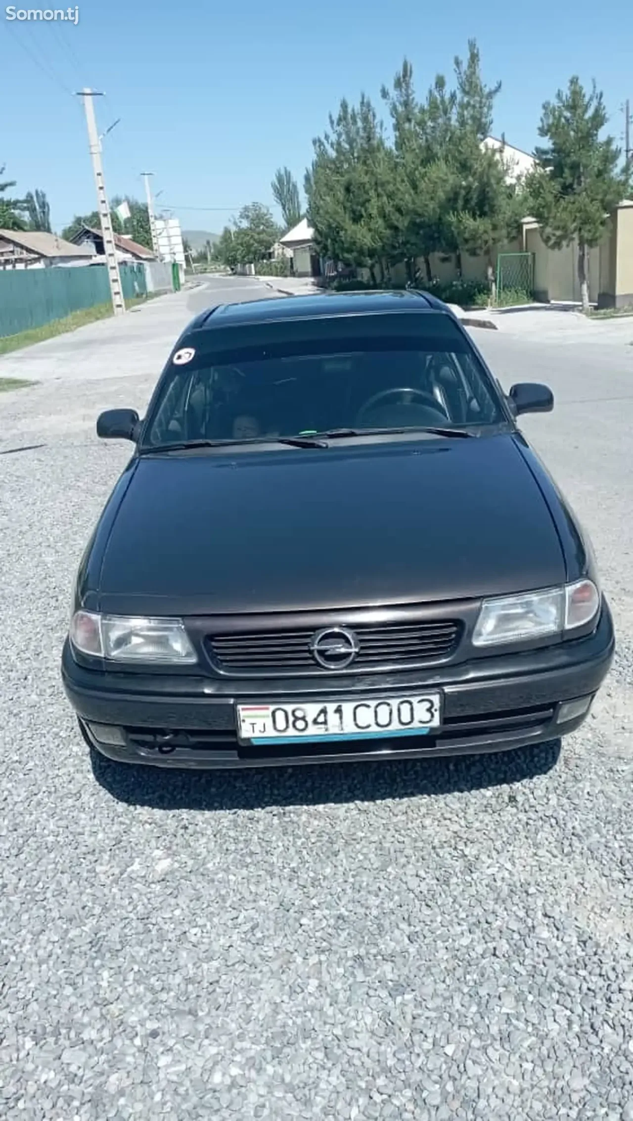 Opel Astra F 1996 · 1.6 MT