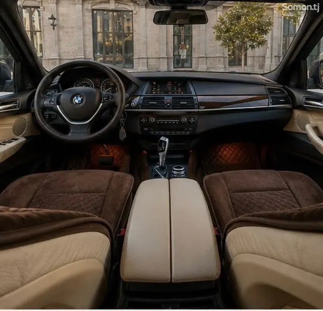 BMW X5 2012 · 3.0 AT