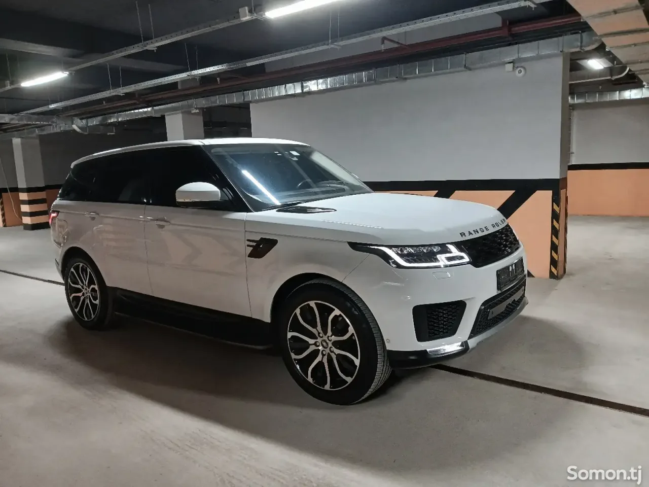 Land Rover Range Rover Sport 2016 · 3.0 AT